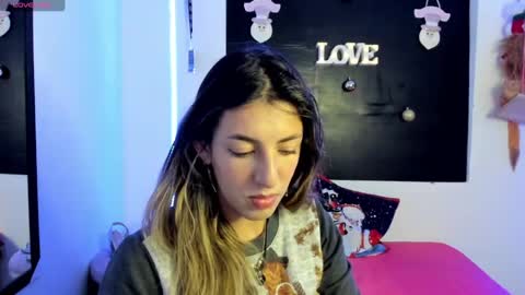 queen_natttyy online show from 01.03.25