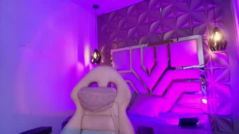   online show from 04.29.26