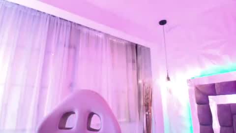   online show from 06.23.26