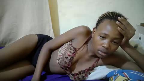 queen_slender online show from 04.29.26