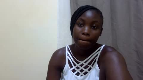 queen_zari1 online show from 06.11.26