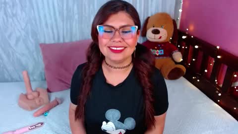 Snapshot of queenamazon_ chatting on 10.28.25 Queenamazon  online show from 10.28.25