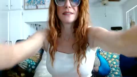 Snapshot of queenamber22 chatting on 06.28.26 Queen Amber online show from 06.28.26