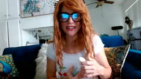 Snapshot of queenamber22 chatting on 07.19.26 Queen Amber online show from 07.19.26