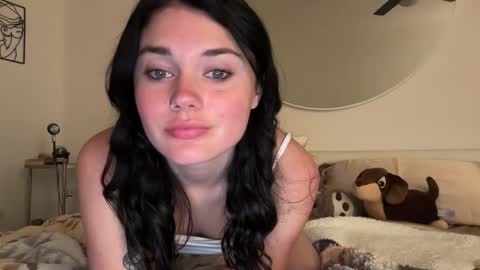 Snapshot of queencassidyy chatting on 03.04.25 Cassidy online show from 03.04.25