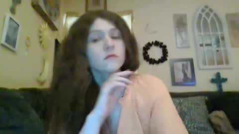 queencrimsonlvx online show from 04.23.26
