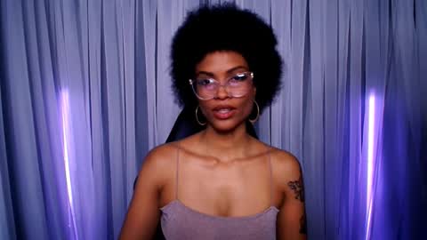 Snapshot of queendom_ing chatting on 02.19.26 Sweet Goddess online show from 02.19.26