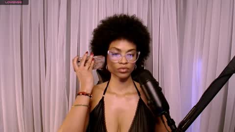 Snapshot of queendom_ing chatting on 04.02.26 Sweet Goddess online show from 04.02.26