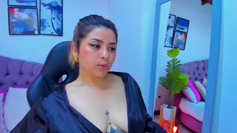 Queen online show from 01.26.25