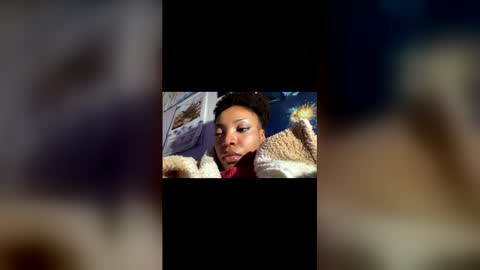 Queenkimi777 online show from 12.01.25