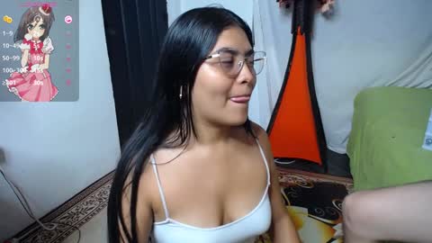 Snapshot of queenlatinax chatting on 01.16.25 SALOME and CAMILO online show from 01.16.25