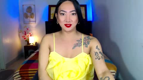 QUEEN online show from 02.04.25