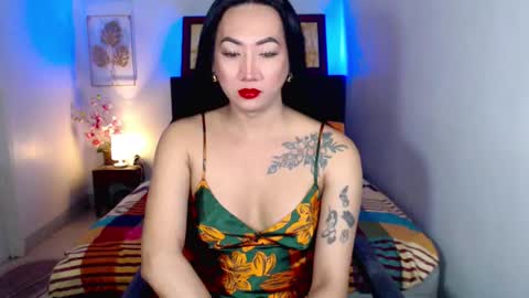 QUEEN online show from 03.04.25