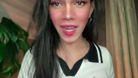 QUEEN online show from 09.08.25