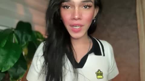 QUEEN online show from 09.14.25