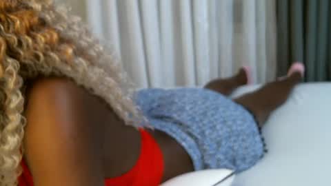 queenninaa online show from 07.28.26