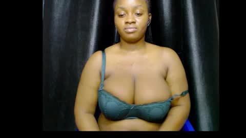 Zoey online show from 11.24.25