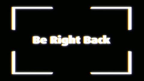 Snapshot of queenoflewd chatting on 11.10.25 queenoflewd online show from 11.10.25