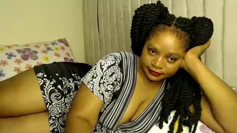 Snapshot of queenofsouls chatting on 12.31.24 . online show from 12.31.24