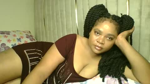 Snapshot of queenofsouls chatting on 01.02.25 . online show from 01.02.25