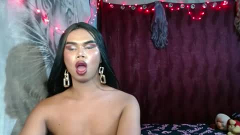 queenpinayebony_xx online show from 05.22.26