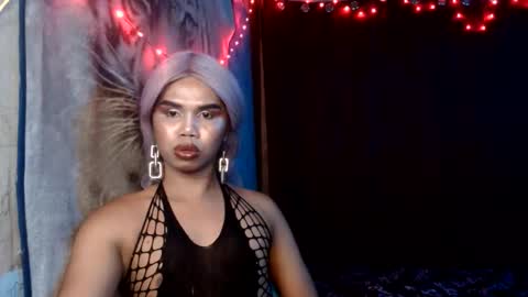 queenpinayebony_xx online show from 05.28.26