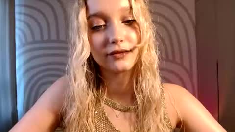 Serena XoXo online show from 07.06.26