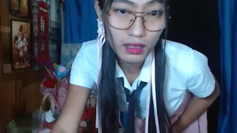 queensteffi online show from 12.10.24