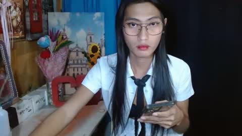 queensteffi online show from 01.22.25