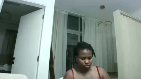 queentasha98 online show from 03.10.26