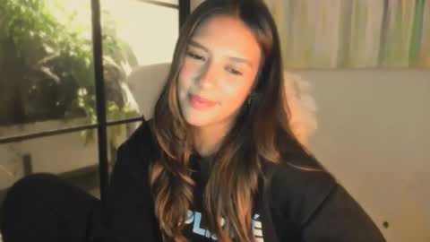 Snapshot of queenv66 chatting on 02.02.26 Val - online show from 02.02.26