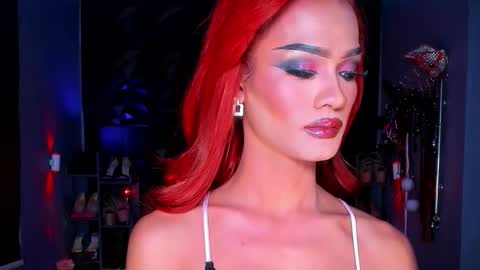 Snapshot of queenvalentinats chatting on 02.10.26 ValentinaMoone online show from 02.10.26