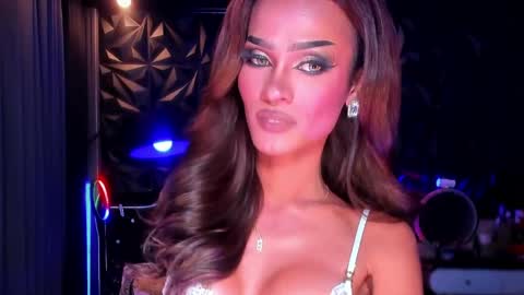 ValentinaMoone online show from 05.27.26