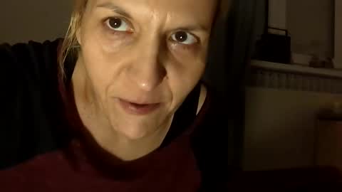 Snapshot of queerbi chatting on 11.18.25 bi is from billy online show from 11.18.25