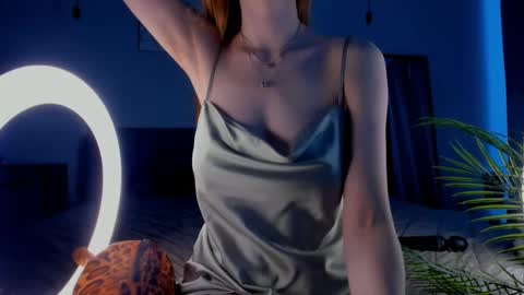 Teri  My favorite vibes 77 101 222 666 online show from 02.15.25