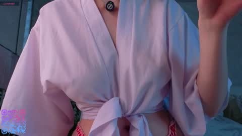 Teri  My favorite vibes 77 101 222 666 online show from 11.17.25