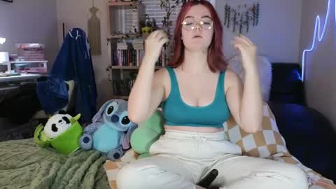 Snapshot of quervoqueen1 chatting on 02.14.25 Bri online show from 02.14.25