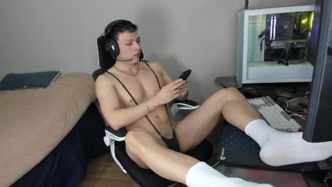 Snapshot of quetzalimperium chatting on 05.03.26 quetzalimperium online show from 05.03.26