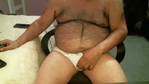 Snapshot of quietnshy2 chatting on 01.08.25 quietnshy2 online show from 01.08.25