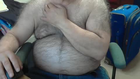 Snapshot of quietnshy2 chatting on 01.12.25 quietnshy2 online show from 01.12.25