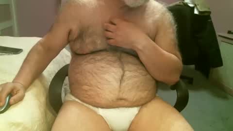 Snapshot of quietnshy2 chatting on 03.05.25 quietnshy2 online show from 03.05.25