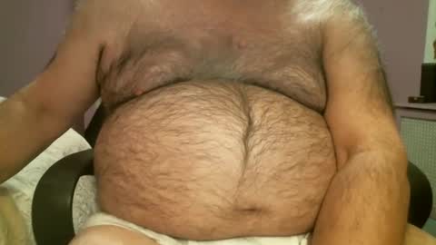 Snapshot of quietnshy2 chatting on 12.03.25 quietnshy2 online show from 12.03.25