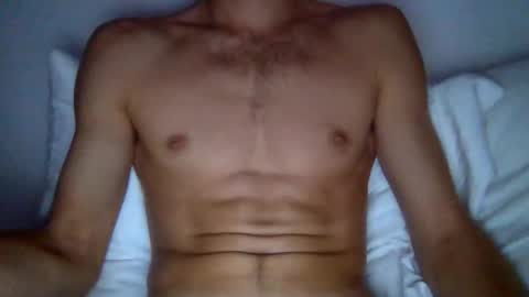 Snapshot of quiii1103 chatting on 09.28.25 quiii1103 online show from 09.28.25