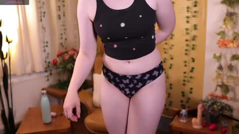 QuinnMonroe online show from 06.05.26