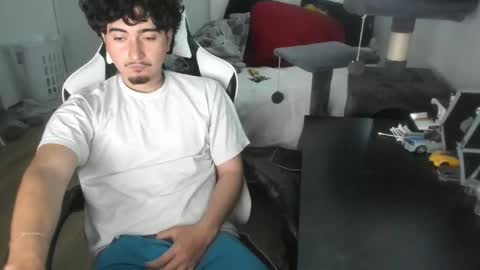 Snapshot of qwert4206 chatting on 03.15.26 qwert4206 online show from 03.15.26