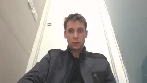 qwerty96cuck96 online show from 12.15.24