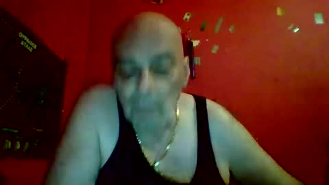 Snapshot of qwertyuiop22348015 chatting on 04.12.26 qwertyuiop22348015 online show from 04.12.26