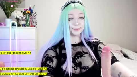 Snapshot of raaaaaaawr chatting on 02.23.25 - online show from 02.23.25