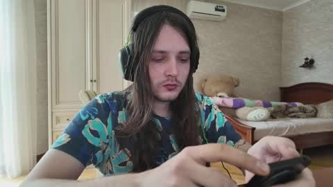 Snapshot of rabbitboyy1 chatting on 09.19.25 rabbitboyy online show from 09.19.25