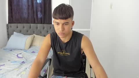 Snapshot of raccon_master chatting on 10.10.25 raccon_master online show from 10.10.25